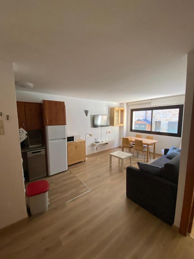 Hella - Appartement Chaleureux 10' Des Pistes El Tarter Buitenkant foto