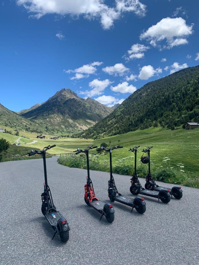 Hella - Appartement Chaleureux 10' Des Pistes El Tarter Buitenkant foto